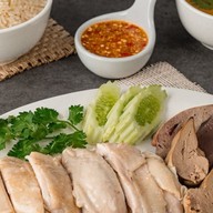 กลมกล่อม (หมี่ไก่ฉีก) Tak