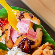 ไอติมทอด Combo & Drink กองบิน 5 อ่าวมะนาว