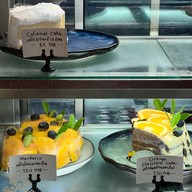 เมนูของร้าน EARLY BIRD Coffee & Dessert Bar