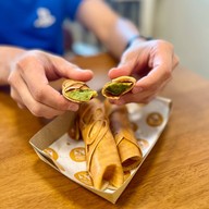 Spread ‘n Roll ขนมโตเกียว มหาราช