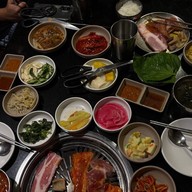 Darak Korean Restaurant ดารัก โคเรียนทาวน์