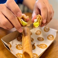 Spread ‘n Roll ขนมโตเกียว มหาราช