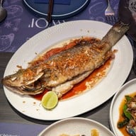 Lawoi' ละโวยจ