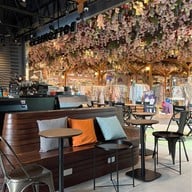 บอททอมเลส พระราม 3 (Terminal 21 Rama3)