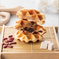เมนูของร้าน PunThai Coffee หน้าโรงพยาบาลเปาโลสมุทรปราการ