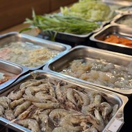 ยืนหนึ่งหมูกระทะ กรีนพาร์ค