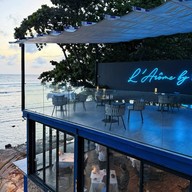L'Arôme by the sea