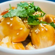 เนื้อสะเต๊ะสองพี่น้อง - Gloden Town Halal food