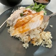 เมนูของร้าน เจี๊ยะโกยปึ่ง ข้าวมันไก่