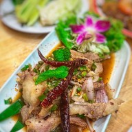 เมนูของร้าน ยำแหลกปลาแดกเลิศ คลองสามวา