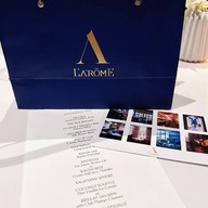 L'Arôme by the sea