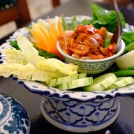 วันจันทร์ -