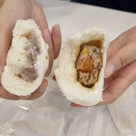 เมนูของร้าน กินเปาเยาวราช ชั้น 5 อาคารโอเนสทาวเวอร์