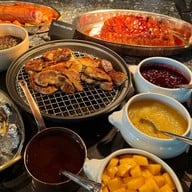 Alex Dilling at Lord Jim's โรงแรมโอเรียนเต็ล