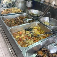 ร้านไพลิน