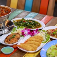 ร้านข้าวต้มปัญญา