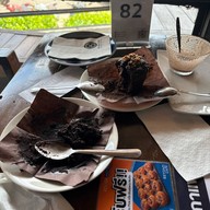 BEYOND CAFE (บียอนด์ คาเฟ่ กาแฟ เค้ก) หนองประจักษ์