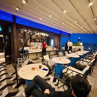 Yao Rooftop Bar