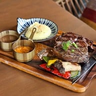 เมนูของร้าน Kuni Kuni Restaurant