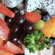 ผลไม้ปอกพร้อมทาน บ้านลูกหมี