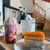 โมเดิร์นคาเฟ่ 2