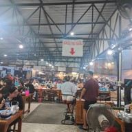 บรรยากาศ องศาหมูกะทะมธ.สาขา2 ไรเดอร์รับอาหารที่สาขา2