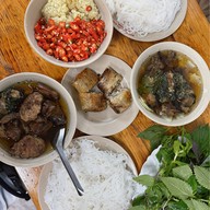 เมนูของร้าน Bún Chả Hàng Mành Dac Kim 1966