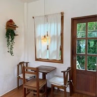 Molley Coffee Stand -