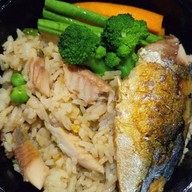 ข้าวไข่ข้น🍳 ข้าวไก่เทอริยากิ🍛 ยำแซ่บ🥗 ครัวบนคอนโด-ประชาชื่น ประชาชื่น-งามวงศ์วาน