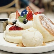 BRIX Dessert Bar โรงแรม เดอะสลิล โฮเทล ริเวอร์ไซด์