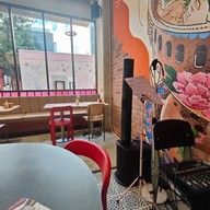 บรรยากาศ โค-ร-ต KORATA The Circle Ratchapruk