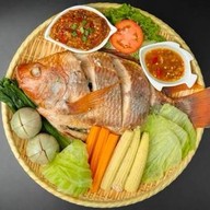 ชีวาเมี่ยงปลาเผา