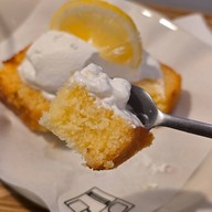 Rw coffee and wine Ekkamai