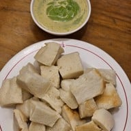 มนต์นมสด เสาชิงช้า