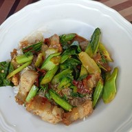 เจ้พัชอาหารตามสั่ง อมตะนคร