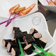 สุกี้ ล่าเม่ย หม่าล่า 辣妹麻辣旋转小火锅 มีโชคพลาซ่า