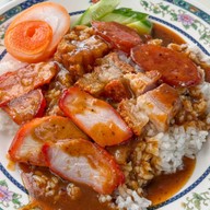 เมนูของร้าน ข้าวหมูแดงสุพรรณ หลังสถานีรถไฟปากช่อง