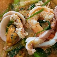 สุกี้โว้ย ตะเคียนเตี้ย