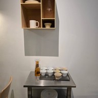 Rw coffee and wine Ekkamai