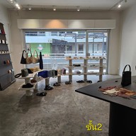 Rw coffee and wine Ekkamai