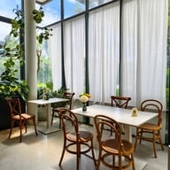 บรรยากาศ Boonta Flowers and Cafe