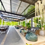 บรรยากาศ Boonta Flowers and Cafe