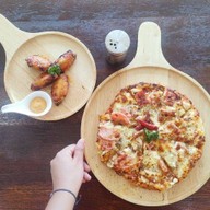 Cloudd Pizza & Cafe' หนองจอก