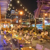 SAY YE's  นครปฐม