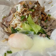 เมนูของร้าน ข้าวหมูทอดอาปัน -