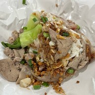 เมนูของร้าน ข้าวหมูทอดอาปัน -