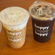 Hoppy Cafe Cake coffee & tea สาขาแม่สาย