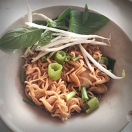 เมนูของร้าน ป.ประทีป ก๋วยเตี๋ยวเรือ (สาขาบรรทัดทอง) บรรทัดทองสวนหลวงสแควร์