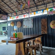 บรรยากาศ เตี๋ยวเด้งเมืองคอน