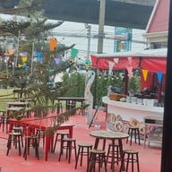 บรรยากาศ เก๋า ข้าวต้มปลา บางนา